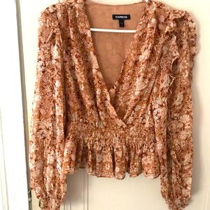 Express XS blouse , perfect for Fall